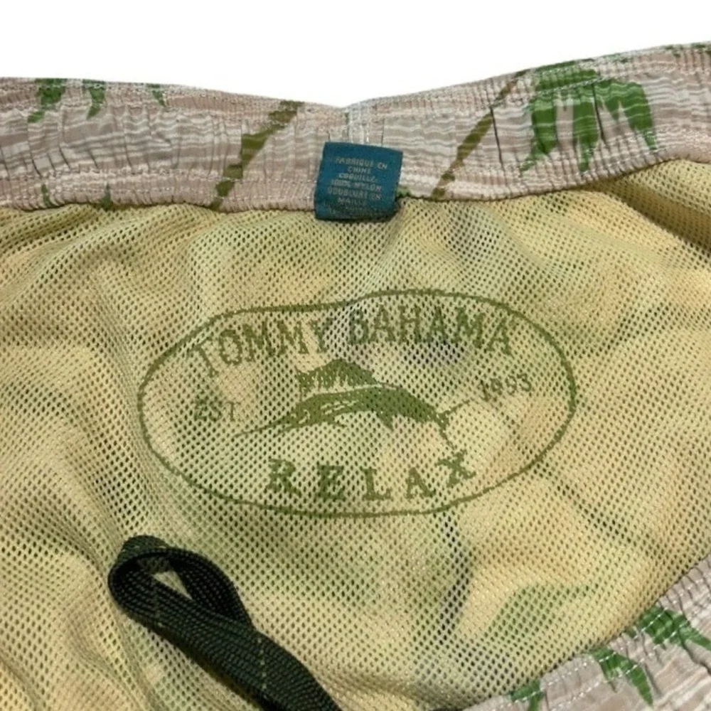 Tommy Bahama Palm‎ Tree Floral Swim Trunks XL Hawaiian Resort Cruise Beach